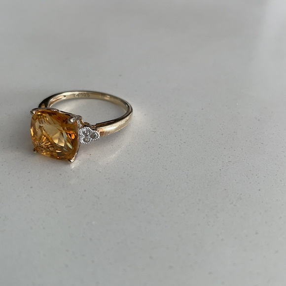 Citrine ring - Picture 2 of 9